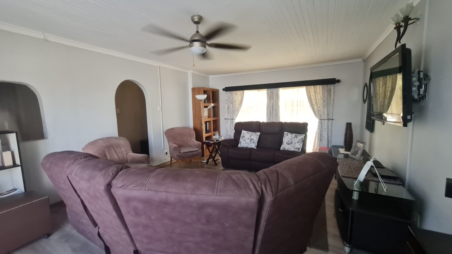 4 Bedroom Property for Sale in Kruinpark Mpumalanga