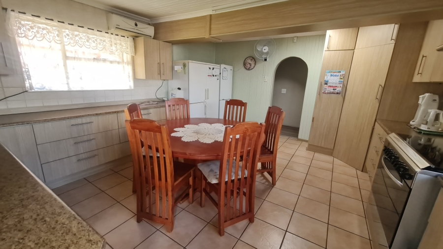 4 Bedroom Property for Sale in Kruinpark Mpumalanga