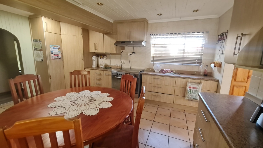 4 Bedroom Property for Sale in Kruinpark Mpumalanga