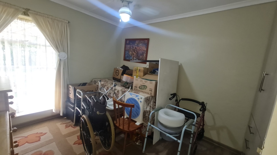 4 Bedroom Property for Sale in Kruinpark Mpumalanga