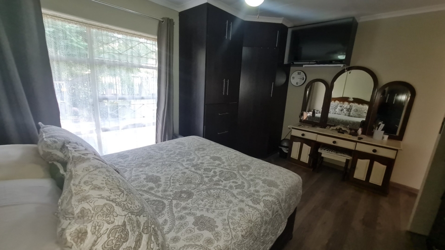 4 Bedroom Property for Sale in Kruinpark Mpumalanga