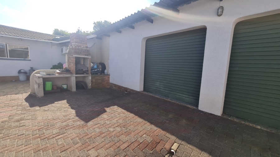 4 Bedroom Property for Sale in Kruinpark Mpumalanga