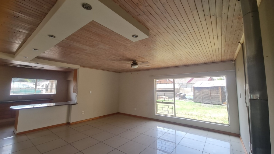 5 Bedroom Property for Sale in Secunda Mpumalanga