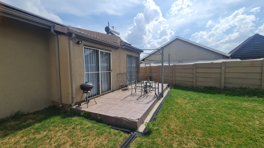 5 Bedroom Property for Sale in Secunda Mpumalanga