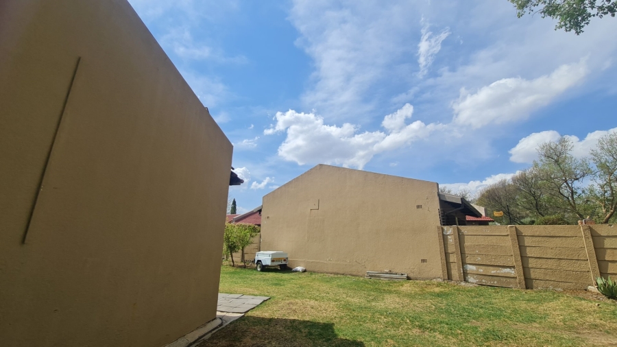 5 Bedroom Property for Sale in Secunda Mpumalanga