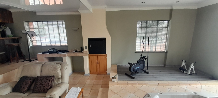 4 Bedroom Property for Sale in Trichardt Mpumalanga