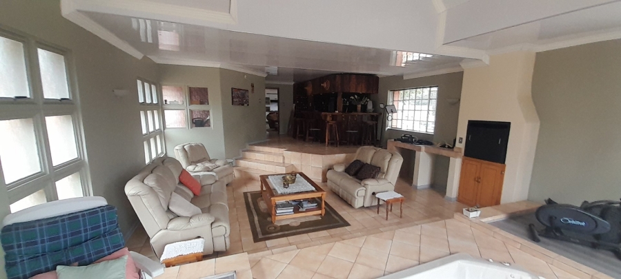 4 Bedroom Property for Sale in Trichardt Mpumalanga