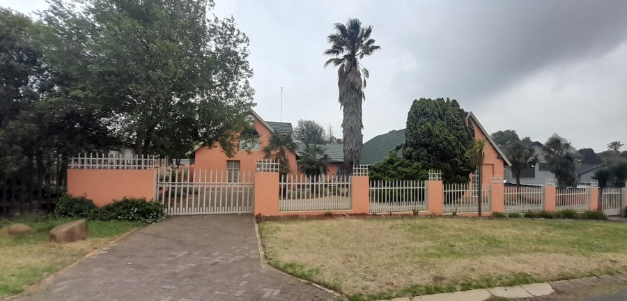 4 Bedroom Property for Sale in Trichardt Mpumalanga