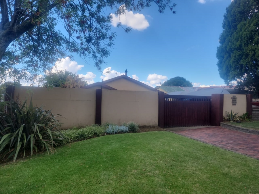 3 Bedroom Property for Sale in Meyerville Mpumalanga