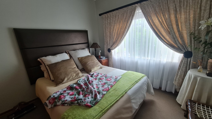 3 Bedroom Property for Sale in Cosmosrand Mpumalanga