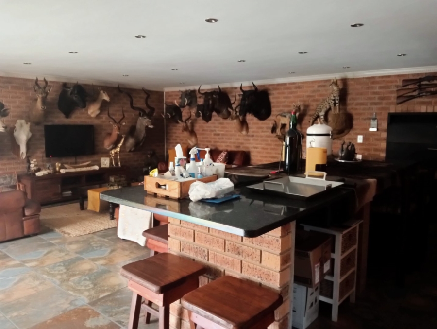 7 Bedroom Property for Sale in Kinross Mpumalanga