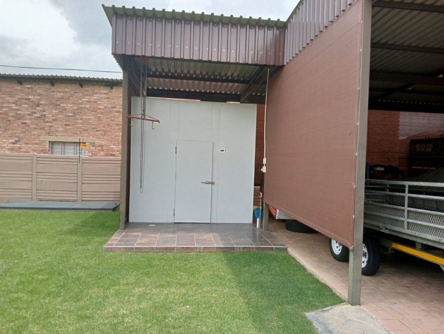 7 Bedroom Property for Sale in Kinross Mpumalanga