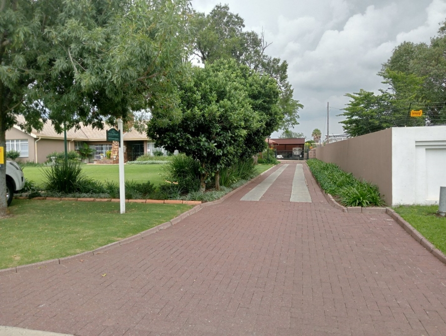 7 Bedroom Property for Sale in Kinross Mpumalanga