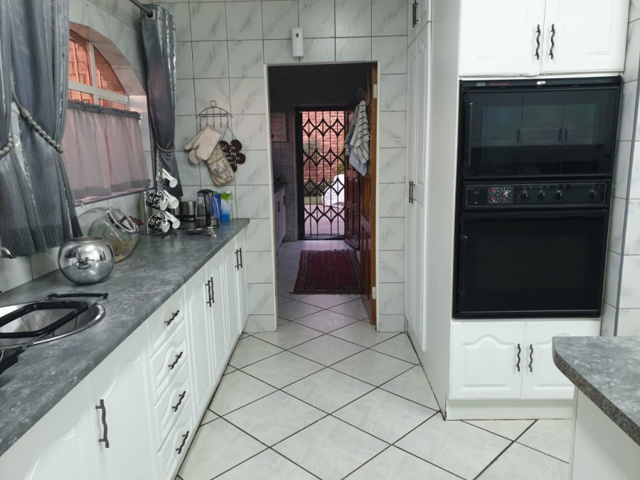 5 Bedroom Property for Sale in Noordrand Mpumalanga