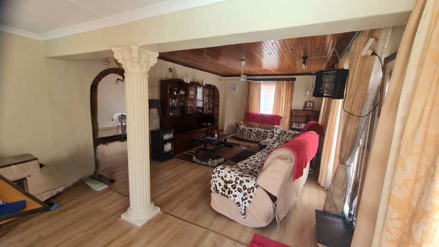 4 Bedroom Property for Sale in Cosmosrand Mpumalanga