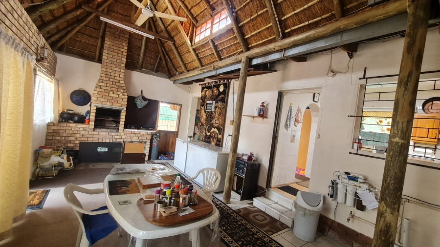 4 Bedroom Property for Sale in Cosmosrand Mpumalanga