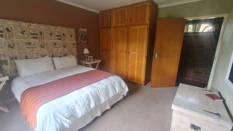 5 Bedroom Property for Sale in Kinross Mpumalanga