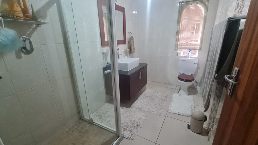 5 Bedroom Property for Sale in Kinross Mpumalanga