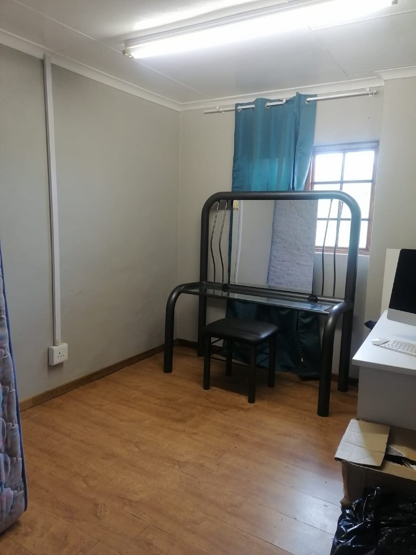 To Let 3 Bedroom Property for Rent in White River Rural Mpumalanga