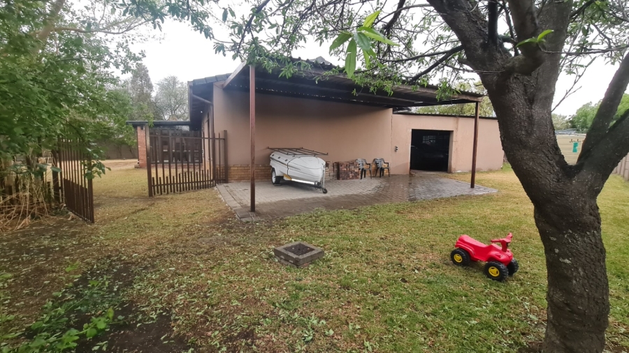 4 Bedroom Property for Sale in Kruinpark Mpumalanga