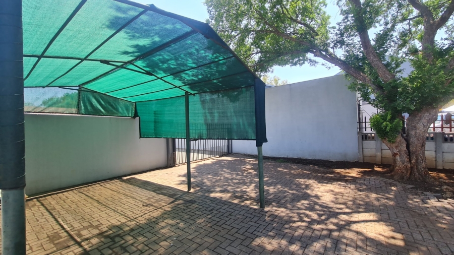 3 Bedroom Property for Sale in Cosmosrand Mpumalanga