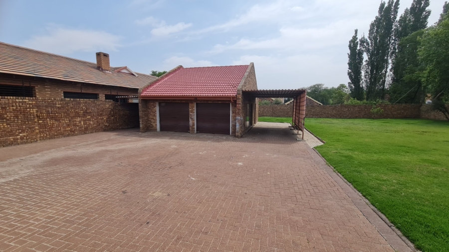 3 Bedroom Property for Sale in Trichardt Mpumalanga