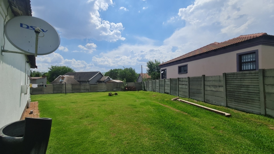 To Let 3 Bedroom Property for Rent in Evander Mpumalanga