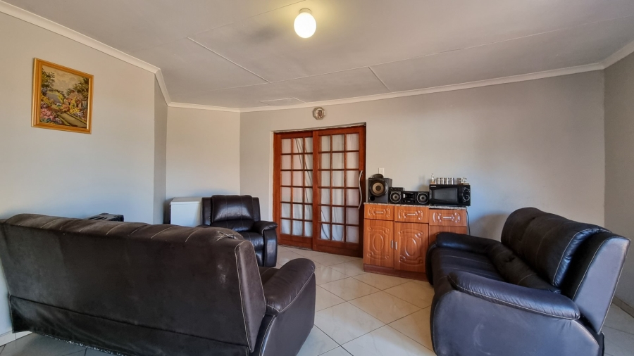 3 Bedroom Property for Sale in Mineralia Mpumalanga