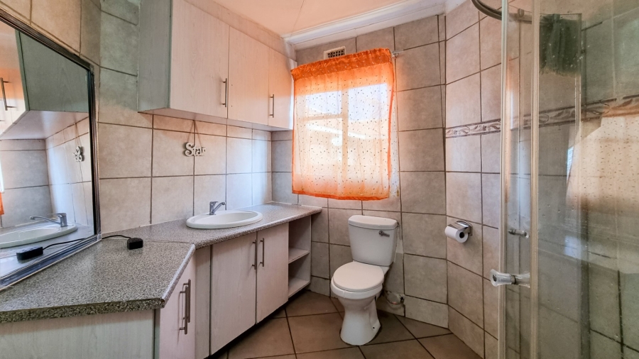 3 Bedroom Property for Sale in Mineralia Mpumalanga