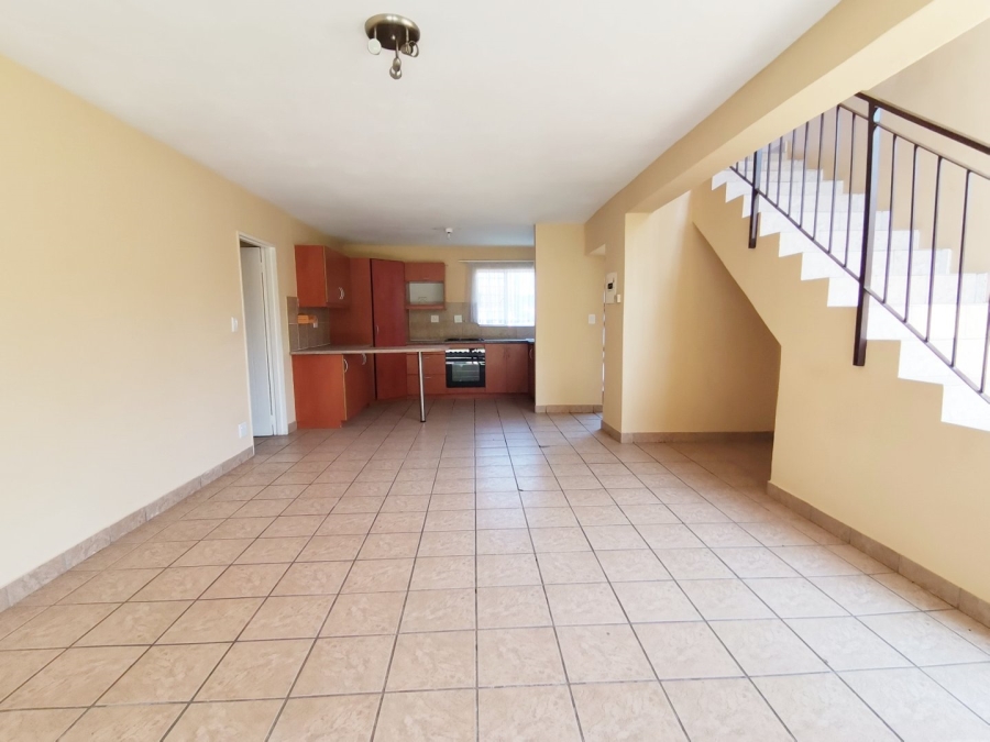 2 Bedroom Property for Sale in Stonehenge Ext 7 Mpumalanga