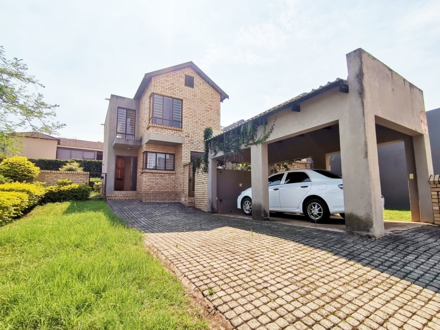 2 Bedroom Property for Sale in Stonehenge Ext 7 Mpumalanga