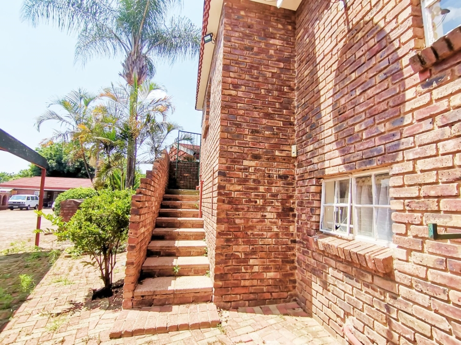 2 Bedroom Property for Sale in White River Ext 9 Mpumalanga