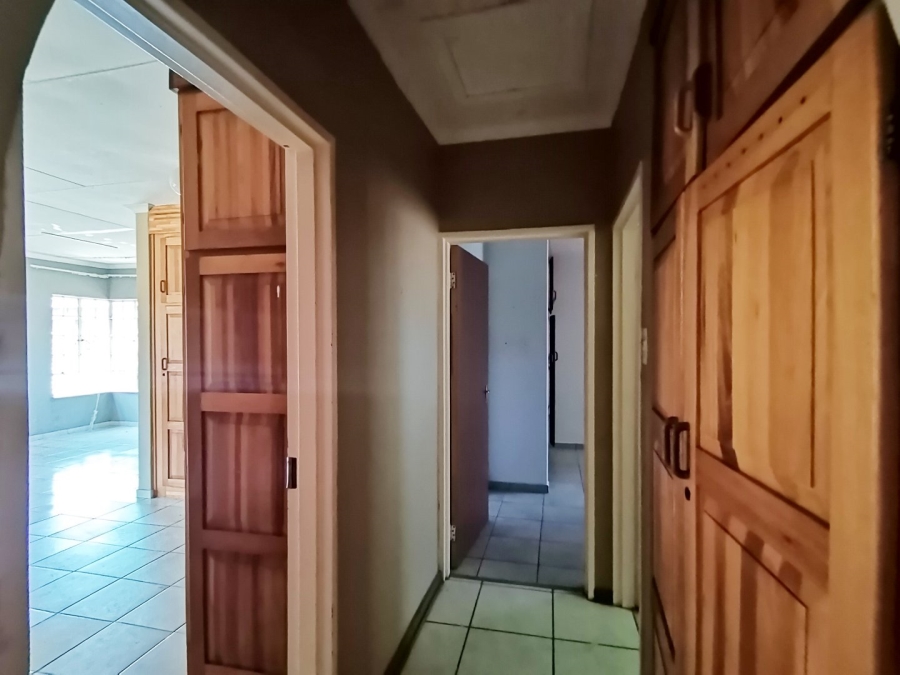 2 Bedroom Property for Sale in White River Ext 9 Mpumalanga