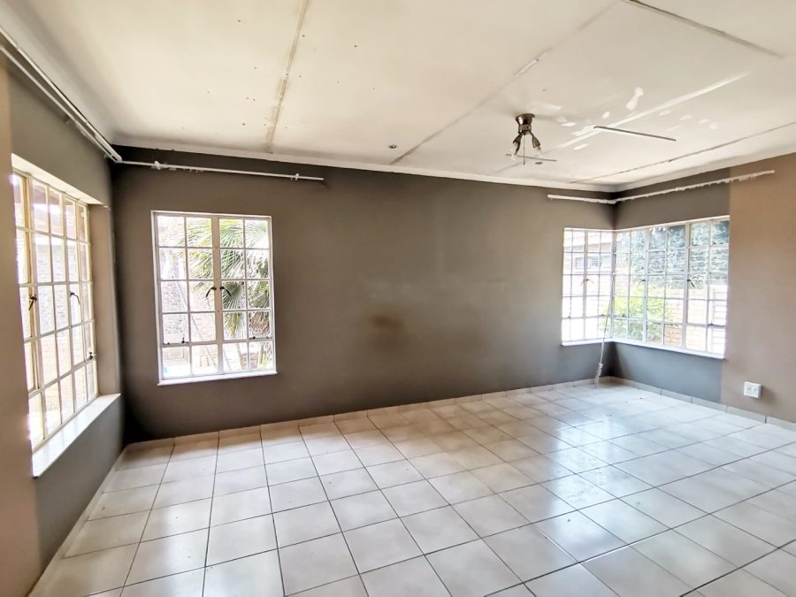 2 Bedroom Property for Sale in White River Ext 9 Mpumalanga