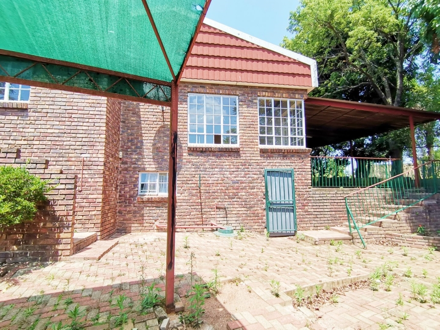 2 Bedroom Property for Sale in White River Ext 9 Mpumalanga