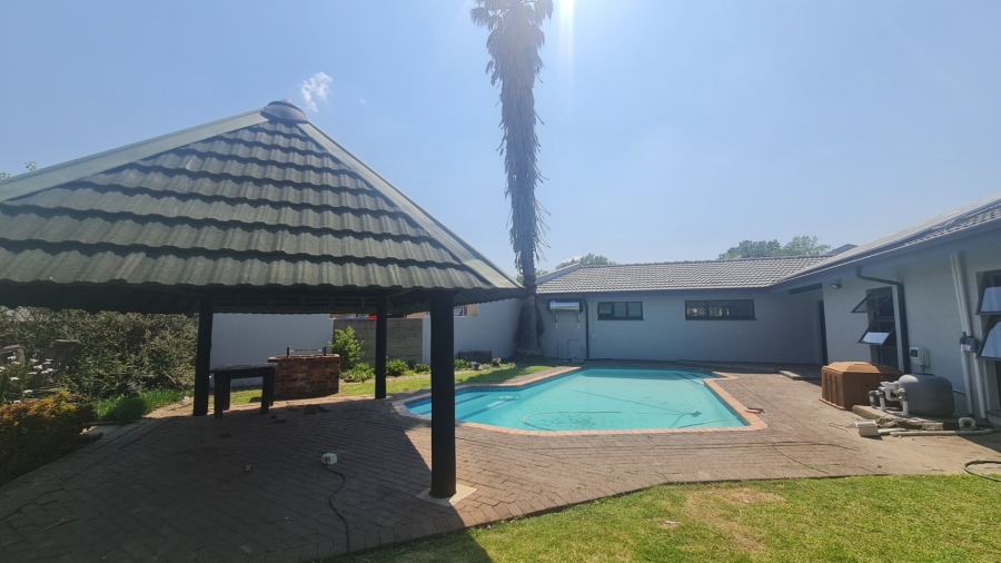 3 Bedroom Property for Sale in Kruinpark Mpumalanga