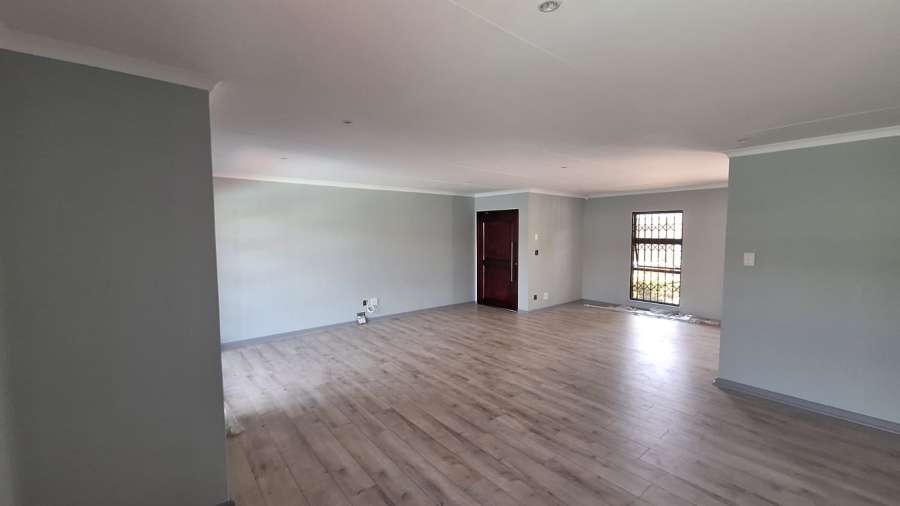 3 Bedroom Property for Sale in Kruinpark Mpumalanga