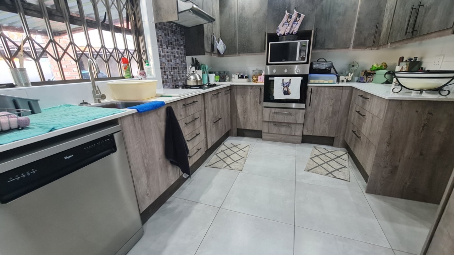 3 Bedroom Property for Sale in Secunda Mpumalanga