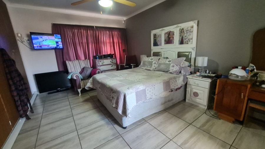 3 Bedroom Property for Sale in Secunda Mpumalanga