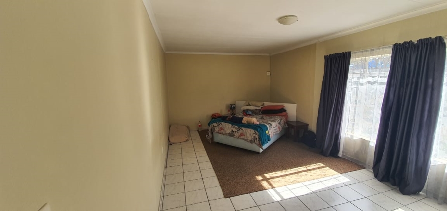 3 Bedroom Property for Sale in Cosmosrand Mpumalanga