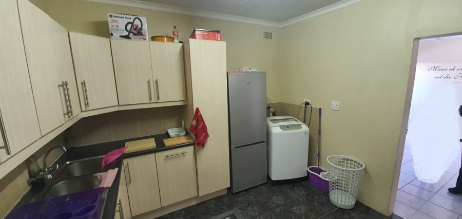 3 Bedroom Property for Sale in Cosmosrand Mpumalanga