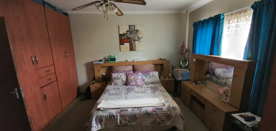 3 Bedroom Property for Sale in Cosmosrand Mpumalanga