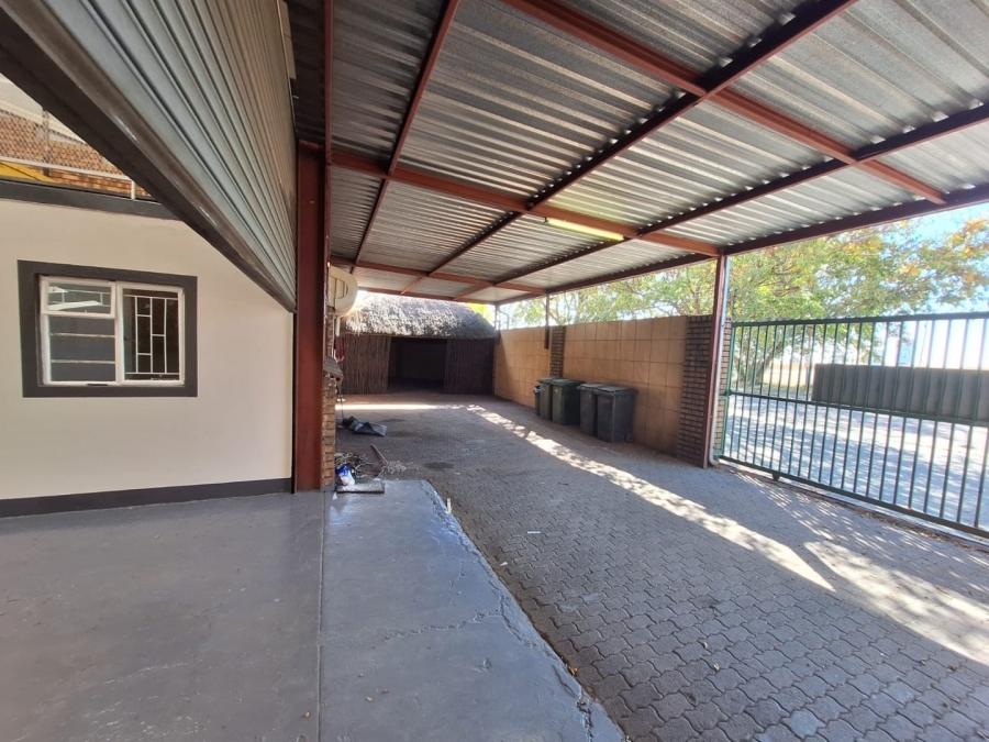  Bedroom Property for Sale in Secunda Commercial Mpumalanga