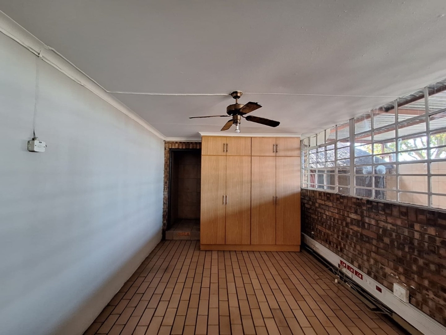  Bedroom Property for Sale in Secunda Commercial Mpumalanga