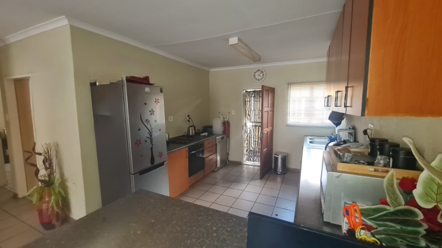 2 Bedroom Property for Sale in Cosmosrand Mpumalanga