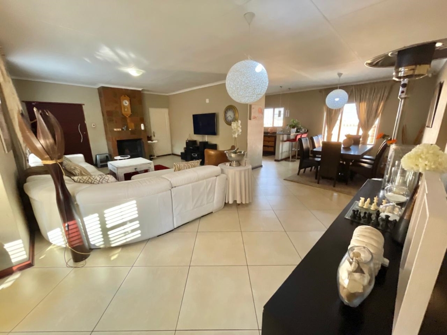 To Let 3 Bedroom Property for Rent in Aerorand Mpumalanga