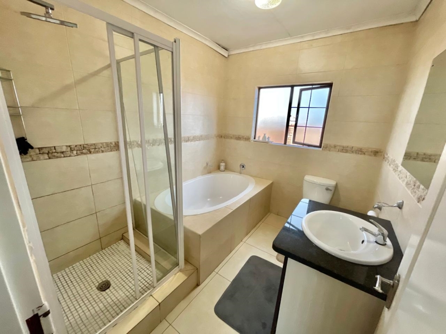 To Let 3 Bedroom Property for Rent in Aerorand Mpumalanga