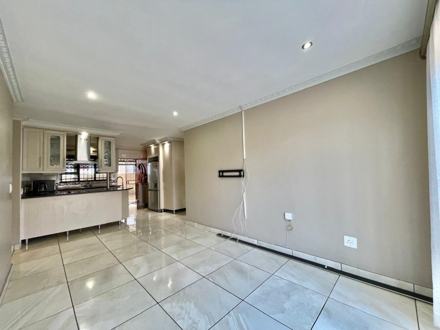 To Let 4 Bedroom Property for Rent in Mineralia Mpumalanga