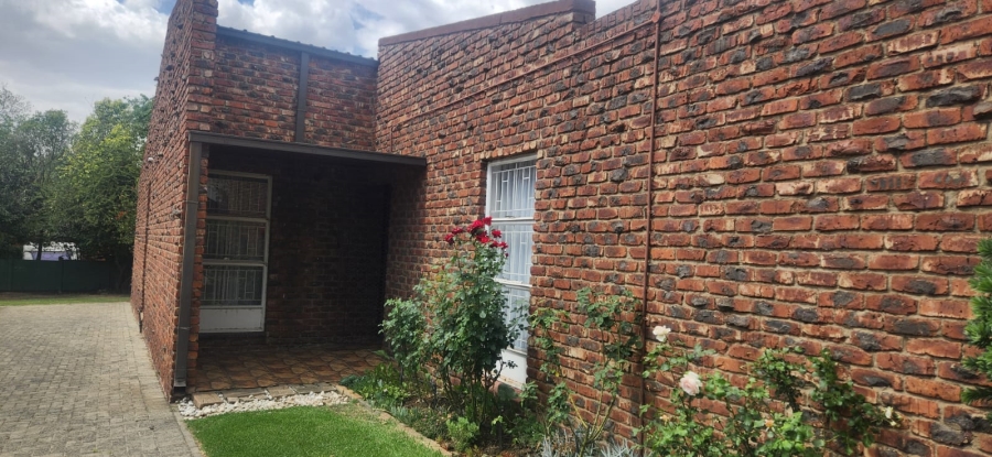 3 Bedroom Property for Sale in Standerton Mpumalanga