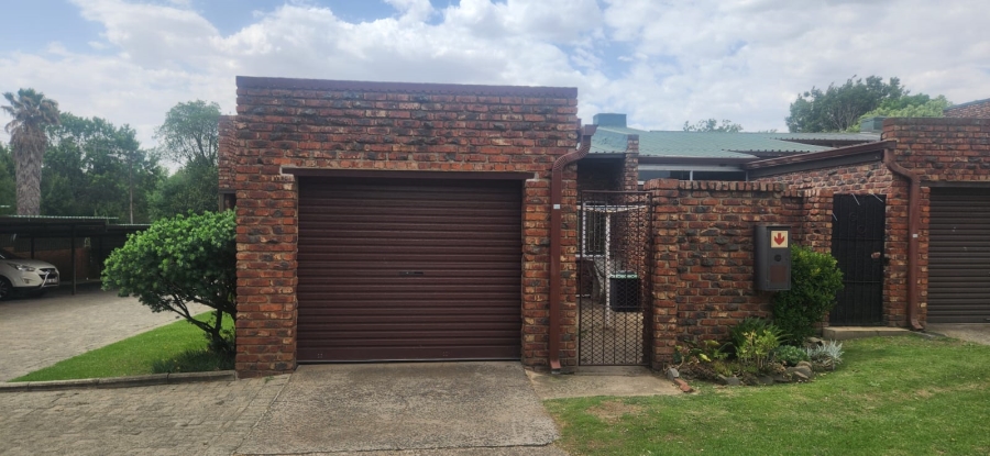 3 Bedroom Property for Sale in Standerton Mpumalanga